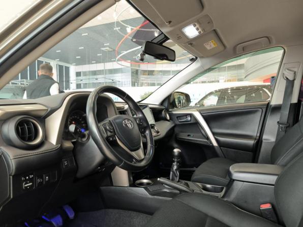 Toyota RAV4 IV (XA40) с пробегом 2014 года, цена 1 650 000 рублей, 277140 км, внедорожник, Автокод Объявления