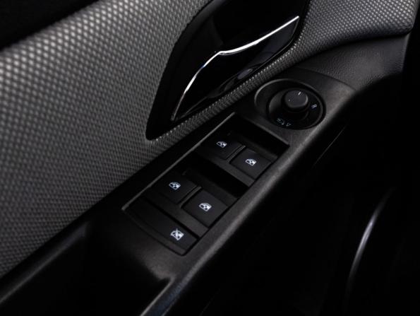 Chevrolet Cruze I Рестайлинг с пробегом 2014 года, цена 799 000 рублей, 227758 км, хэтчбек, Автокод Объявления