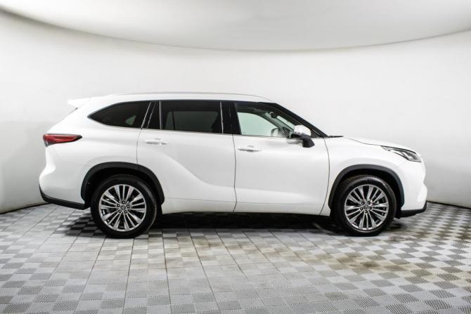 Toyota Highlander IV (XU70) с пробегом 2025 года, цена 5 235 000 рублей, 5000 км, внедорожник, Автокод Объявления