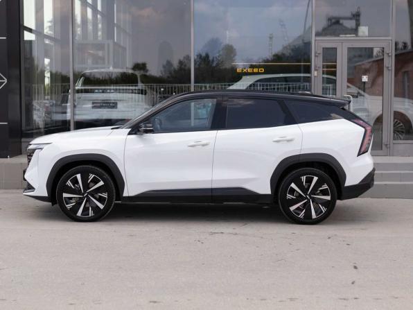Geely Atlas II с пробегом 2023 года, цена 2 570 000 рублей, 49334 км, внедорожник, Автокод Объявления