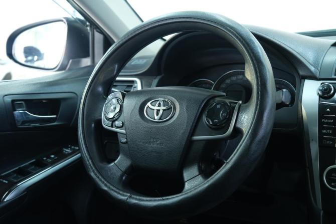 Toyota Camry VII (XV50) Рестайлинг с пробегом 2014 года, цена 1 549 000 рублей, 282984 км, седан, Автокод Объявления