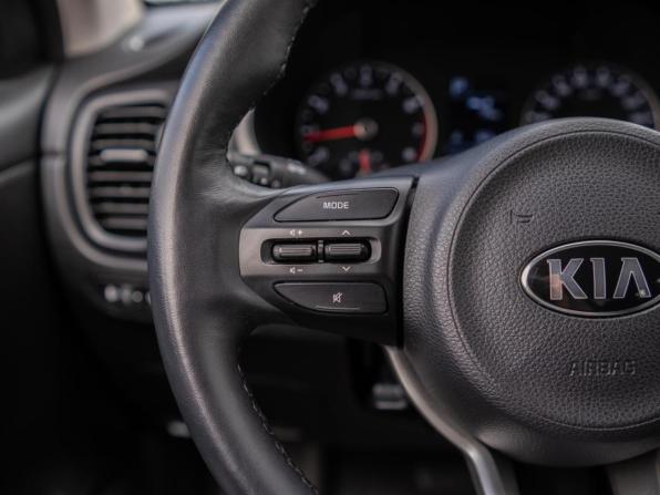 Kia Rio IV Рестайлинг с пробегом 2021 года, цена 1 650 000 рублей, 134469 км, хэтчбек, Автокод Объявления