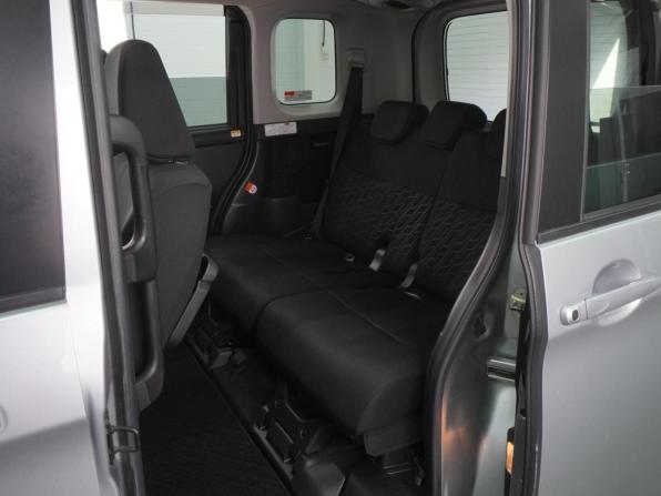 Toyota Roomy I с пробегом 2018 года, цена 1 336 000 рублей, 105674 км, микровэн, Автокод Объявления