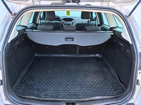 Ford Focus III с пробегом 2012 года, цена 720 000 рублей, 198000 км, универсал, Автокод Объявления