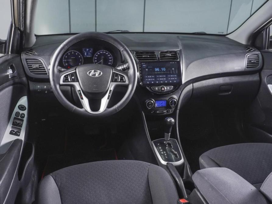 Hyundai Solaris I Ростов-на-Дону  - изображение 6