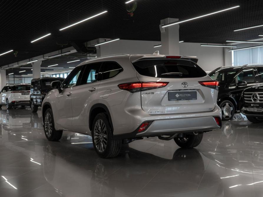 Toyota Highlander IV (XU70) Москва  - изображение 4
