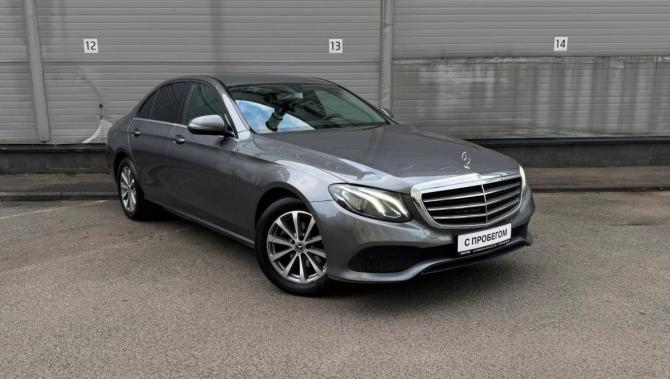 Mercedes-Benz E-Класс V (W213 S213 C238) с пробегом 2018 года, цена 2 759 000 рублей, 82038 км, седан, Автокод Объявления