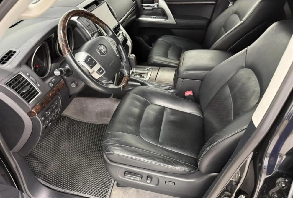 Toyota Land Cruiser 200 Series Рестайлинг 1 Астрахань  - изображение 18