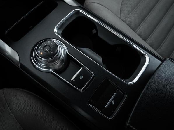 Ford Fusion (North America) II Рестайлинг с пробегом 2016 года, цена 1 285 000 рублей, 233362 км, седан, Автокод Объявления