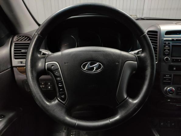 Hyundai Santa Fe II Рестайлинг с пробегом 2011 года, цена 1 330 000 рублей, 197903 км, внедорожник, Автокод Объявления