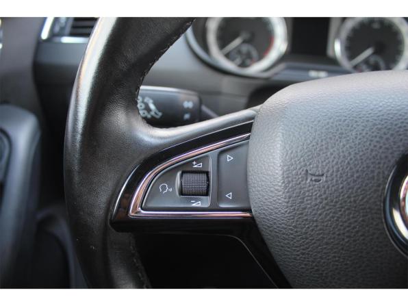 Skoda Octavia III (A7) с пробегом 2016 года, цена 1 480 000 рублей, 184370 км, лифтбек, Автокод Объявления