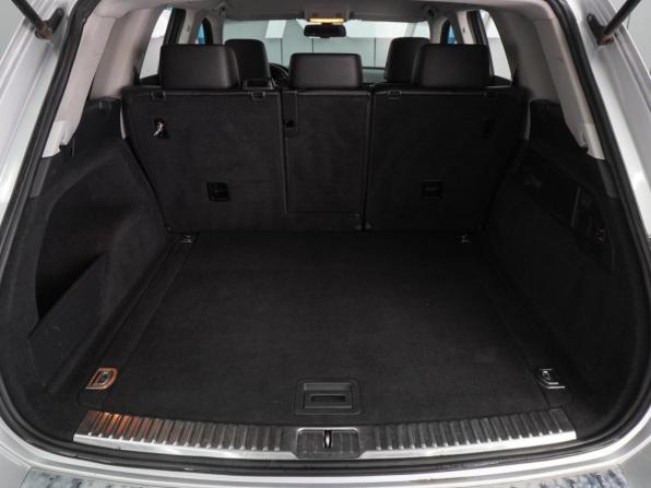 Volkswagen Touareg II с пробегом 2013 года, цена 1 799 000 рублей, 262394 км, внедорожник, Автокод Объявления