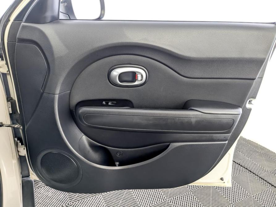 Kia Soul II Рестайлинг Москва  - изображение 24