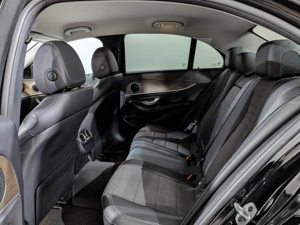 Mercedes-Benz E-Класс V (W213 S213 C238) с пробегом 2019 года, цена 2 950 000 рублей, 154617 км, седан, Автокод Объявления