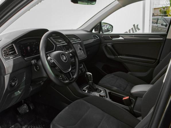 Volkswagen Tiguan II с пробегом 2018 года, цена 2 635 000 рублей, 100288 км, внедорожник, Автокод Объявления