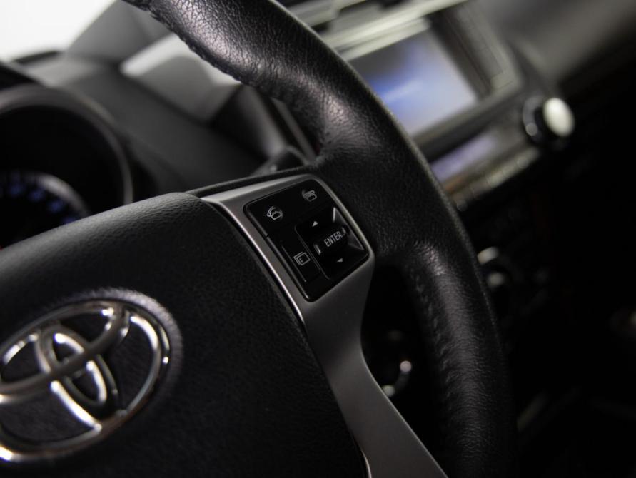 Toyota Land Cruiser Prado 150 Series Рестайлинг 1 Санкт-Петербург  - изображение 19