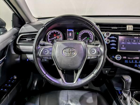 Toyota Camry VIII (XV70) с пробегом 2021 года, цена 2 650 000 рублей, 73230 км, седан, Автокод Объявления