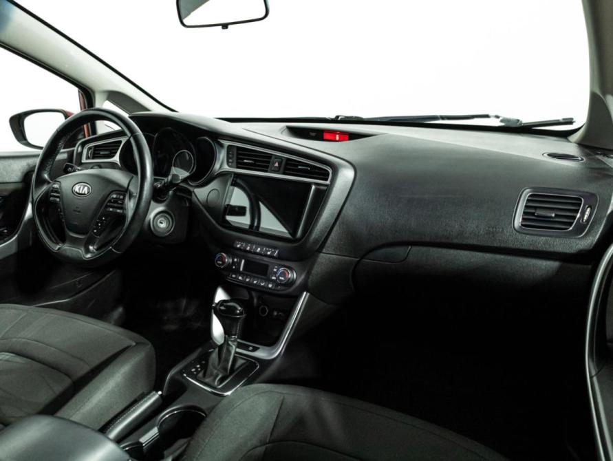 Kia Ceed II Рестайлинг Санкт-Петербург  - изображение 9