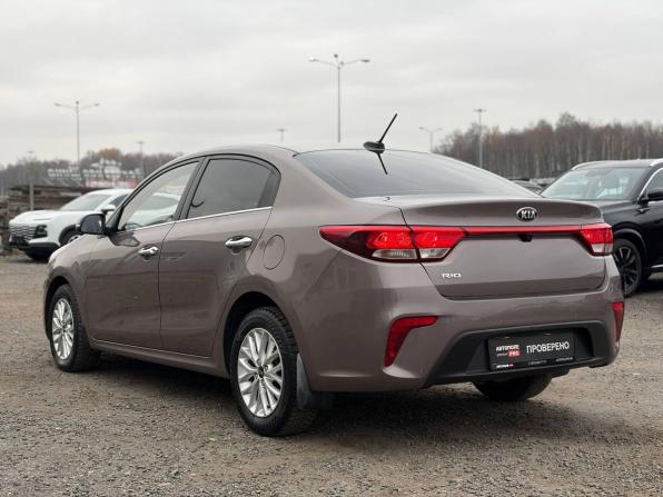 Kia Rio IV с пробегом 2019 года, цена 1 295 000 рублей, 138000 км, седан, Автокод Объявления