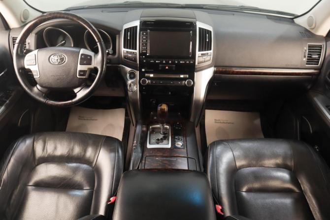 Toyota Land Cruiser 200 Series Рестайлинг 1 с пробегом 2012 года, цена 3 749 000 рублей, 199000 км, внедорожник, Автокод Объявления
