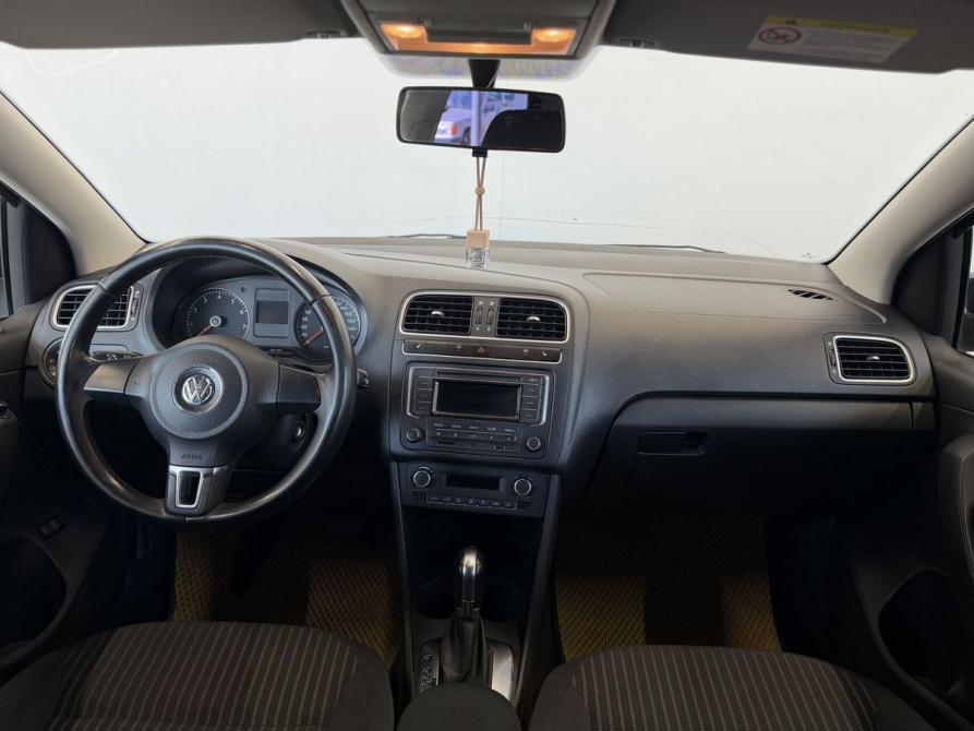 Volkswagen Polo V Псков  - изображение 12