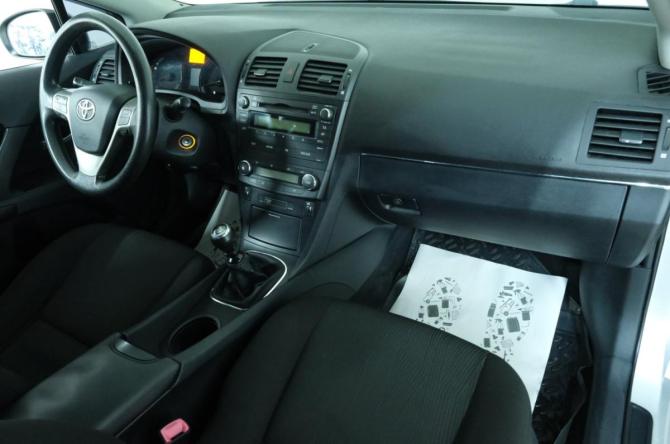 Toyota Avensis III с пробегом 2009 года, цена 1 099 000 рублей, 167500 км, седан, Автокод Объявления