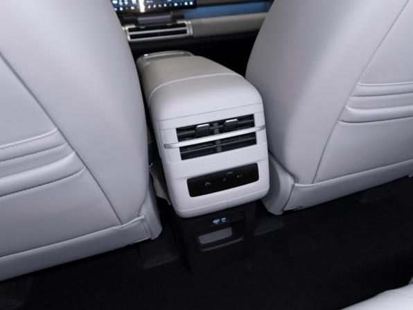 BYD FangChengBao Titanium 7 с пробегом 2025 года, цена 5 710 000 рублей, 50 км, внедорожник, Автокод Объявления