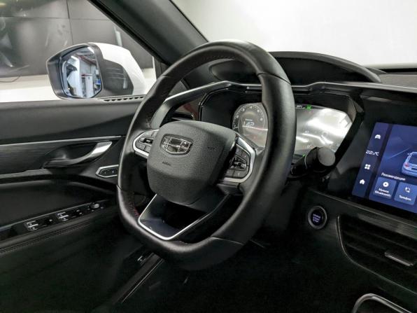 Geely Tugella I Рестайлинг с пробегом 2023 года, цена 2 790 000 рублей, 56970 км, внедорожник, Автокод Объявления