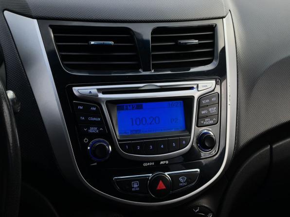 Hyundai Solaris I с пробегом 2011 года, цена 560 000 рублей, 221909 км, седан, Автокод Объявления