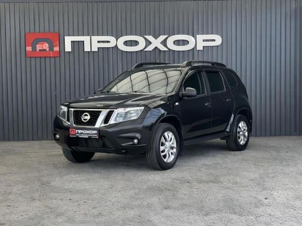 Nissan Terrano III (D10) с пробегом 2016 года, цена 1 097 000 рублей, 137800 км, внедорожник, Автокод Объявления