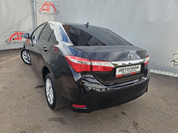 Toyota Corolla XI (E160 E170 E180) Рестайлинг 1 с пробегом 2018 года, цена 1 499 000 рублей, 157343 км, седан, Автокод Объявления