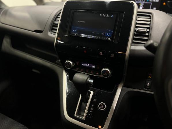 Nissan Serena V (C27) с пробегом 2018 года, цена 1 899 000 рублей, 133000 км, минивэн, Автокод Объявления