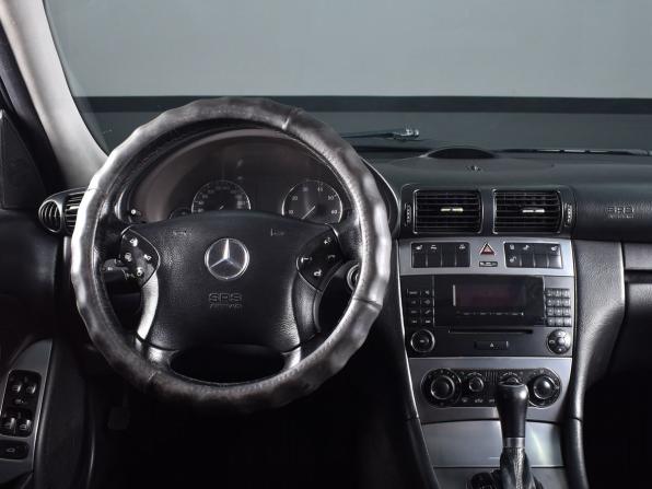 Mercedes-Benz C-Класс II (W203) Рестайлинг с пробегом 2004 года, цена 649 995 рублей, 478322 км, седан, Автокод Объявления