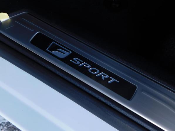 Lexus RX V с пробегом 2025 года, цена 11 950 000 рублей, 6 км, внедорожник, Автокод Объявления