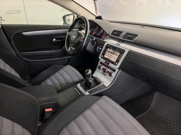 Volkswagen Passat CC I Рестайлинг с пробегом 2013 года, цена 999 000 рублей, 201890 км, седан, Автокод Объявления