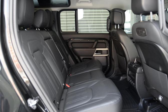 Land Rover Defender II с пробегом 2021 года, цена 6 990 000 рублей, 96700 км, внедорожник, Автокод Объявления