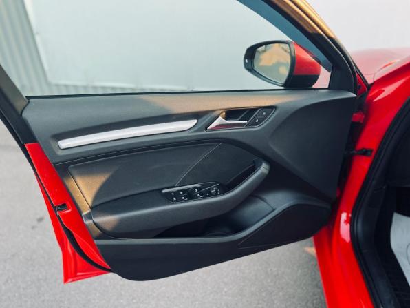 Audi A3 III (8V) с пробегом 2014 года, цена 1 190 000 рублей, 231000 км, седан, Автокод Объявления