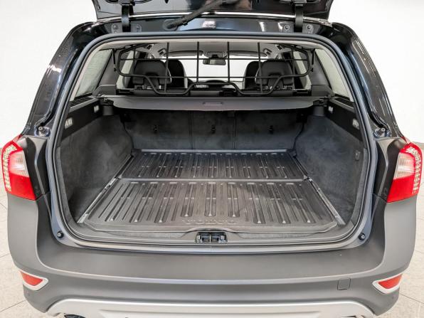 Volvo XC70 II с пробегом 2011 года, цена 2 150 000 рублей, 154814 км, универсал, Автокод Объявления