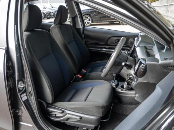 Toyota Aqua I Рестайлинг 2 с пробегом 2018 года, цена 1 200 000 рублей, 134404 км, хэтчбек, Автокод Объявления