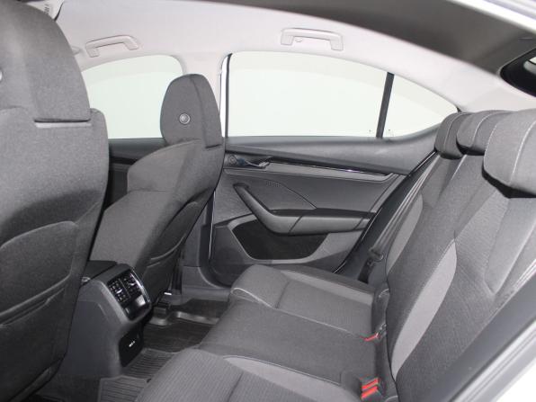 Skoda Octavia IV (A8) с пробегом 2021 года, цена 2 299 900 рублей, 114386 км, лифтбек, Автокод Объявления