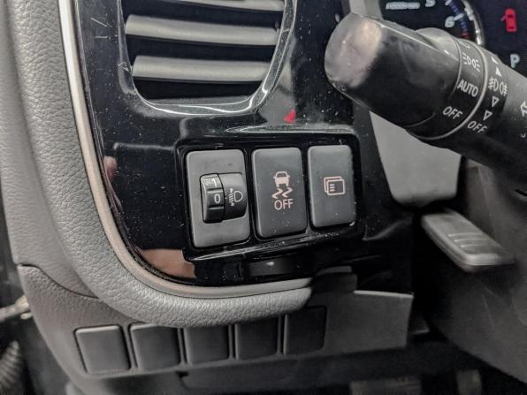Mitsubishi Outlander III с пробегом 2013 года, цена 1 700 000 рублей, 76575 км, внедорожник, Автокод Объявления