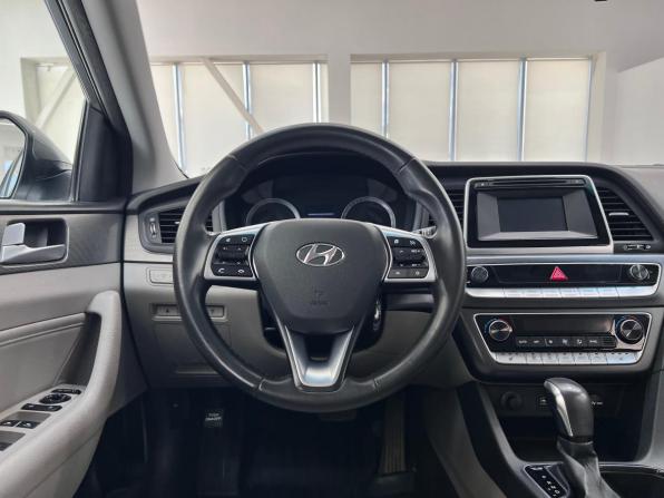 Hyundai Sonata VII (LF) Рестайлинг с пробегом 2017 года, цена 1 680 000 рублей, 189814 км, седан, Автокод Объявления