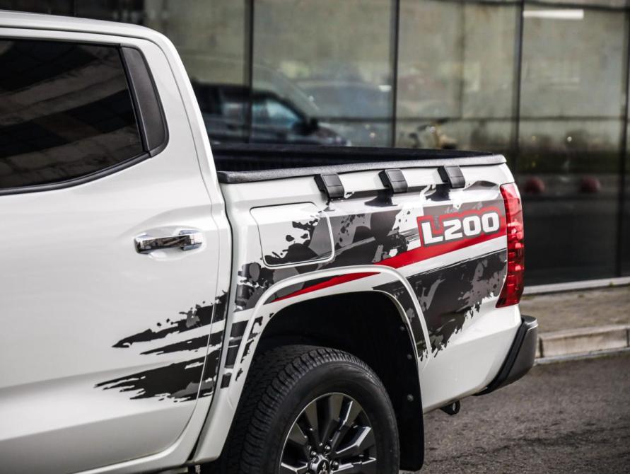 Mitsubishi L200 VI Санкт-Петербург  - изображение 11