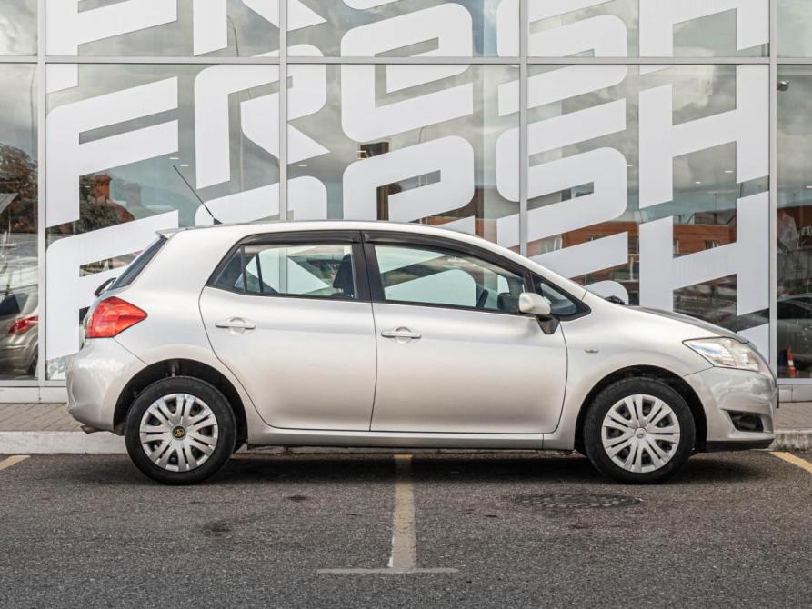 Toyota Auris I Краснодар  - изображение 5