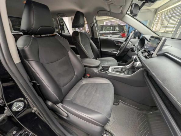 Toyota RAV4 V (XA50) с пробегом 2021 года, цена 3 599 000 рублей, 87393 км, внедорожник, Автокод Объявления