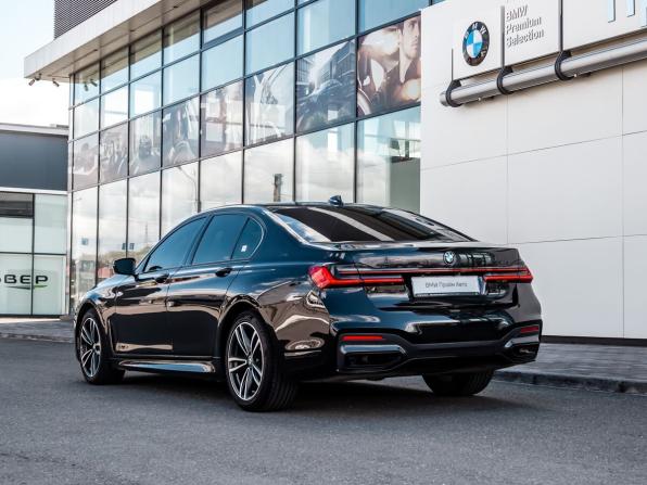 BMW 7 серии VI (G11/G12) Рестайлинг с пробегом 2021 года, цена 6 700 000 рублей, 126091 км, седан, Автокод Объявления