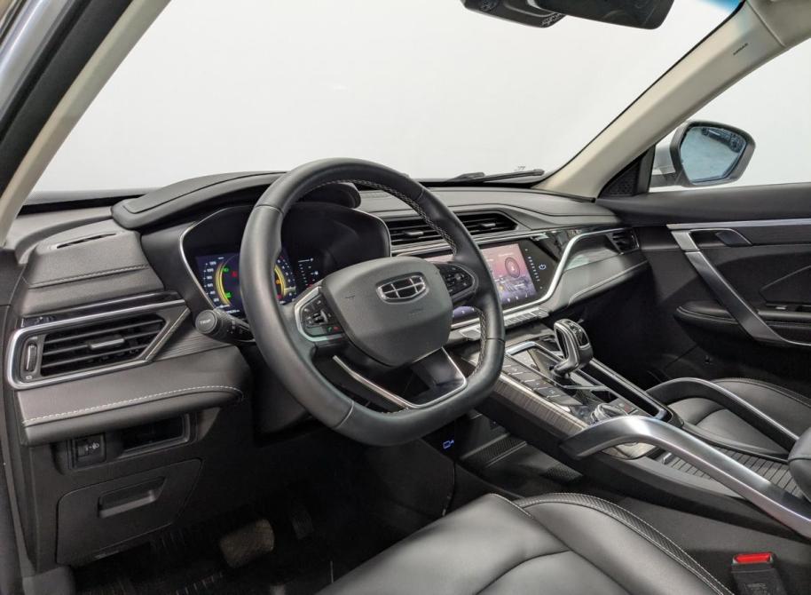Geely Atlas Pro Санкт-Петербург  - изображение 17