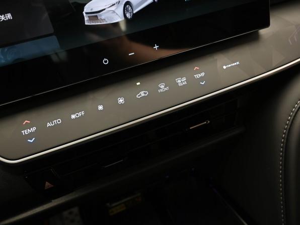 Toyota Camry IX (XV80) China Market с пробегом 2025 года, цена 4 740 900 рублей, 162 км, седан, Автокод Объявления