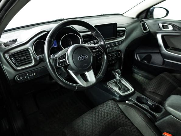 Kia Ceed III с пробегом 2020 года, цена 1 699 700 рублей, 81900 км, хэтчбек, Автокод Объявления