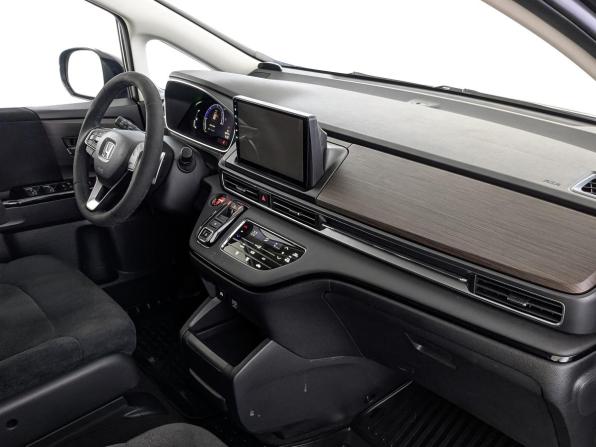 Honda Odyssey V Рестайлинг 2 с пробегом 2023 года, цена 4 200 000 рублей, 26152 км, минивэн, Автокод Объявления